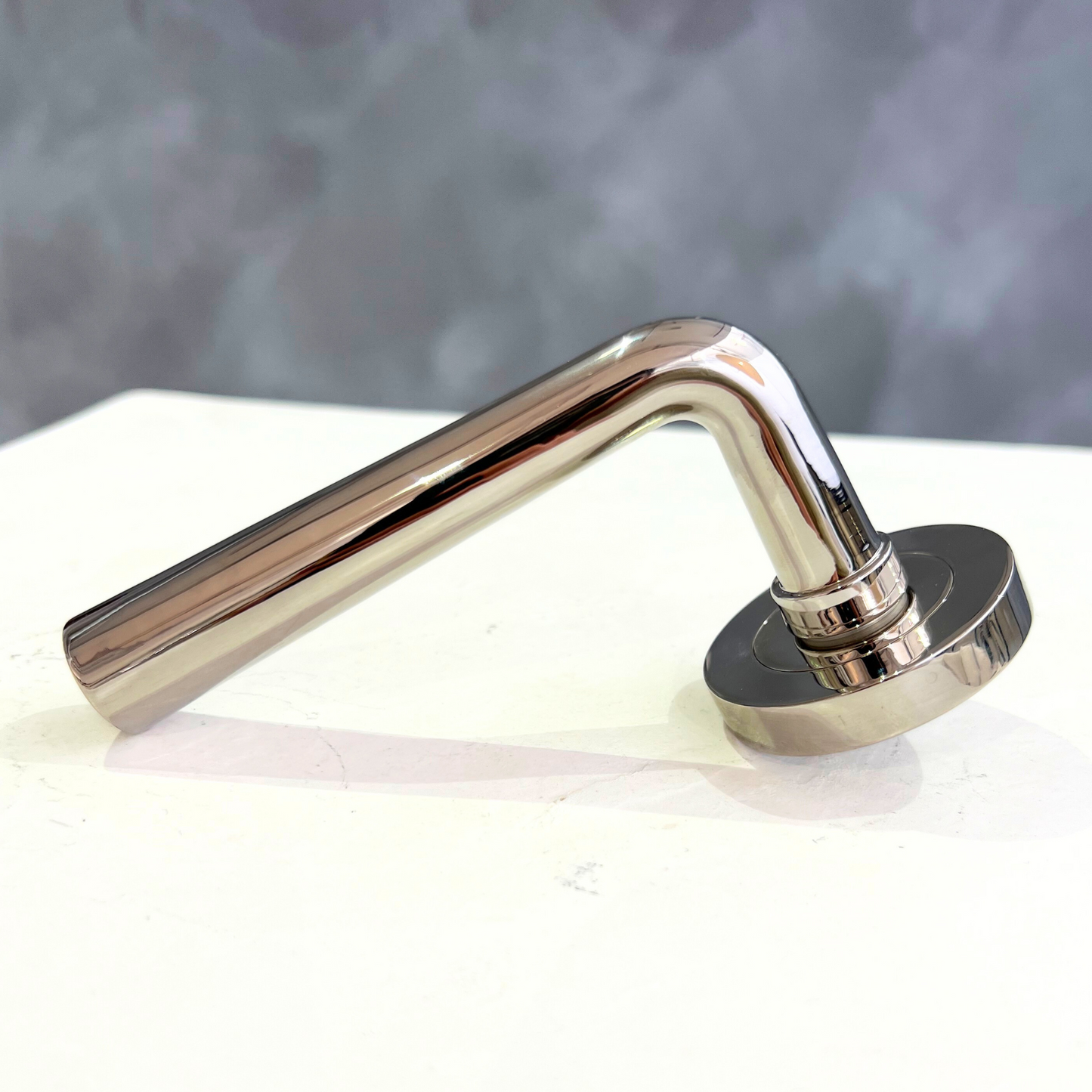 Signature Kramer Lever