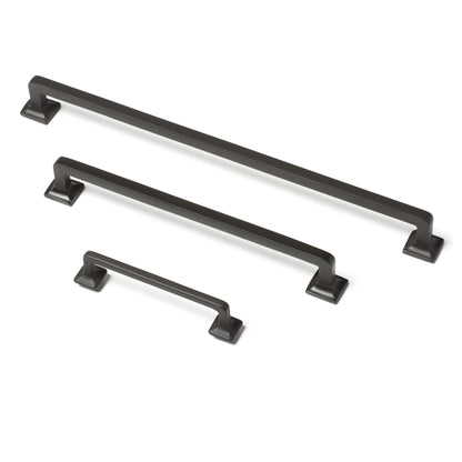 Signature Shaker Pull Handle