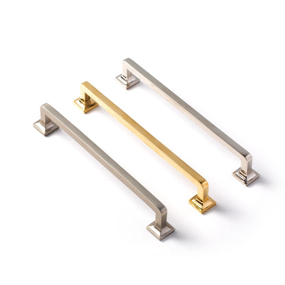 Signature Shaker Pull Handle